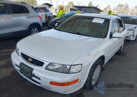 1995 Nissan Maxima Gle/Gxe/Se from USA, damaged, VIN JN1CA21D3ST038818